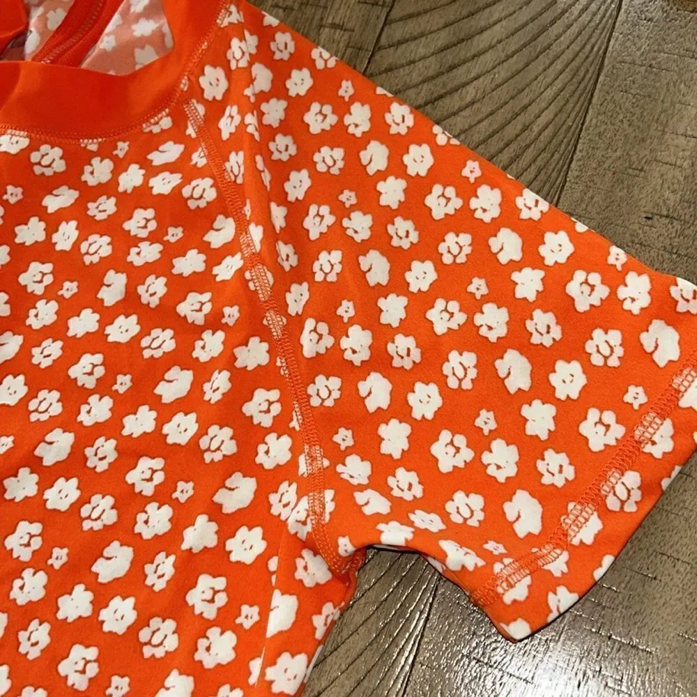 🏄🏻‍♀️ J Crew UK 🇬🇧 Poppy Print Rashguard 🏖️ waves or beach 🏝️ 🌊Back Zip